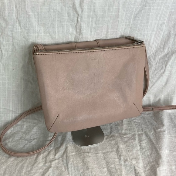 Matt & Nat VEGAN CROSSBODY BAG - light pink - Picture 8 of 15